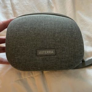 Doterra carrier